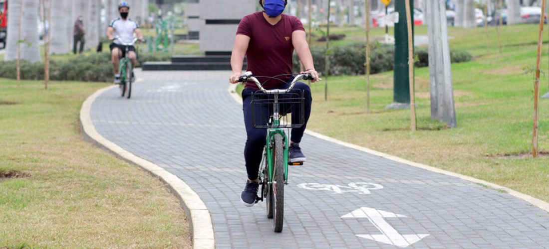 molibike-promueve-el-uso-de-bicicletas-como-medio-de-transporte-y-el-cuidado-del-medio-ambiente-en-la-molina-960x480